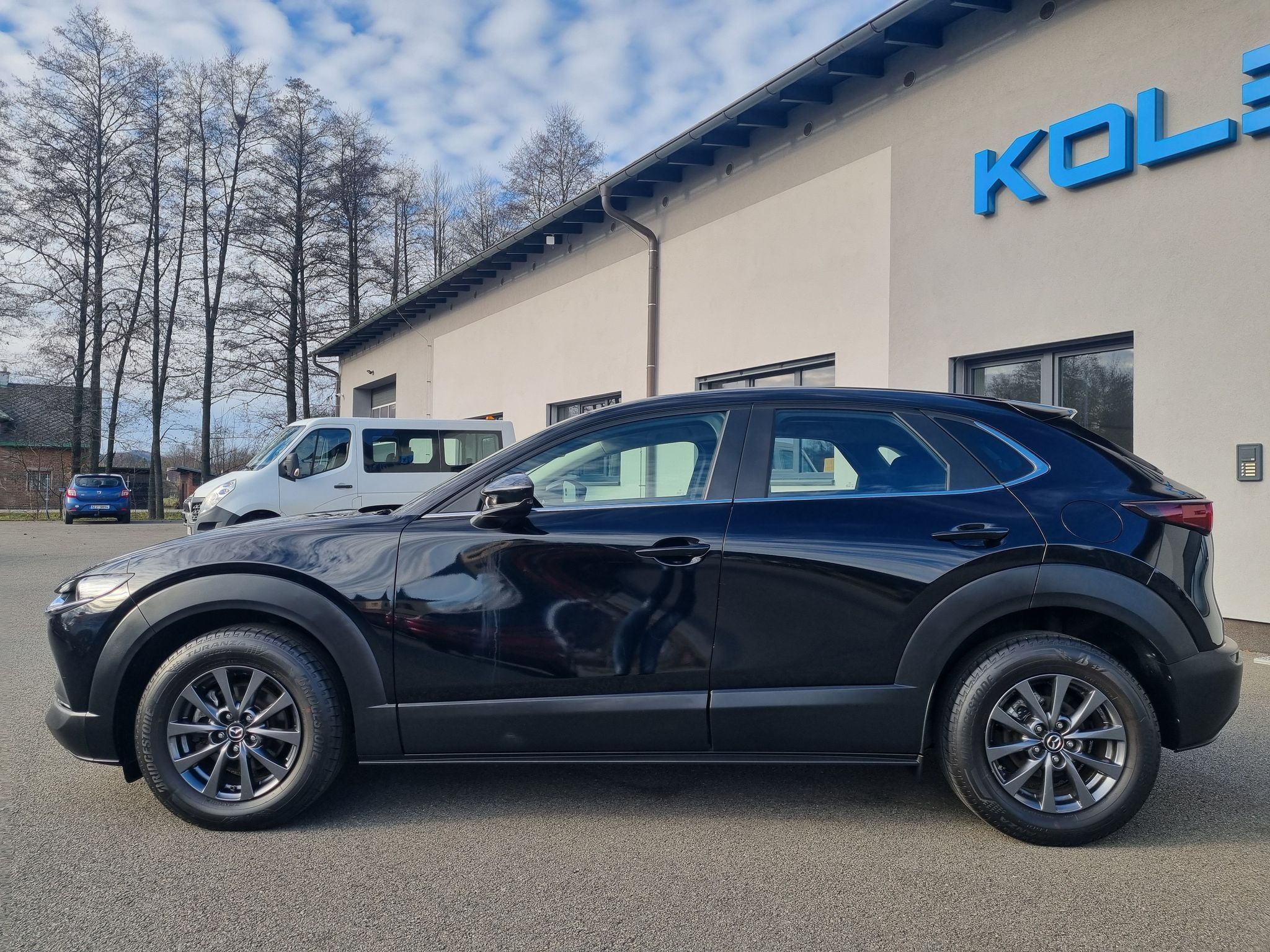 Mazda CX-30, 2.0 Skyactiv G, LED, HUD - fotka 2