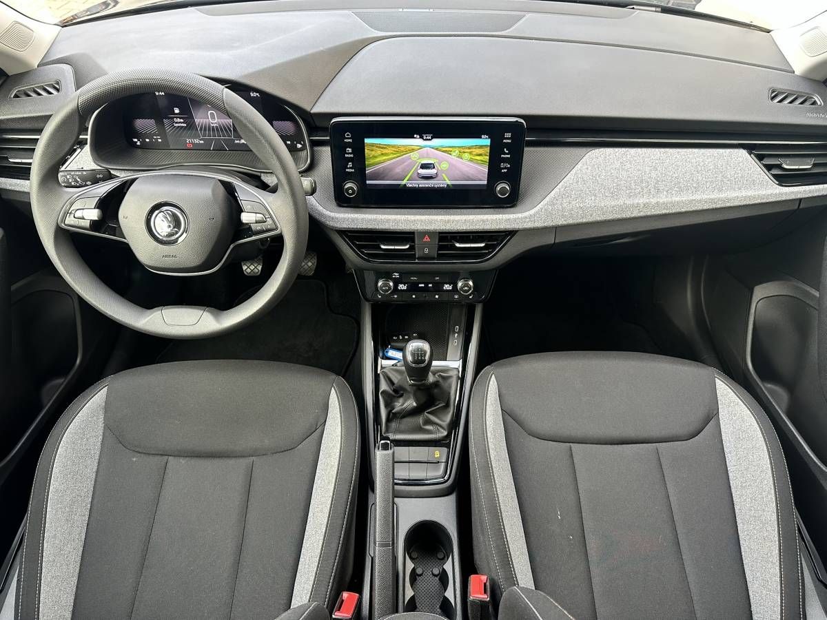 Škoda Scala, Selection 1,0TSI 85kW MT6/J596 - fotka 5