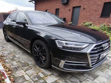 Audi A8 50 TDI quattro