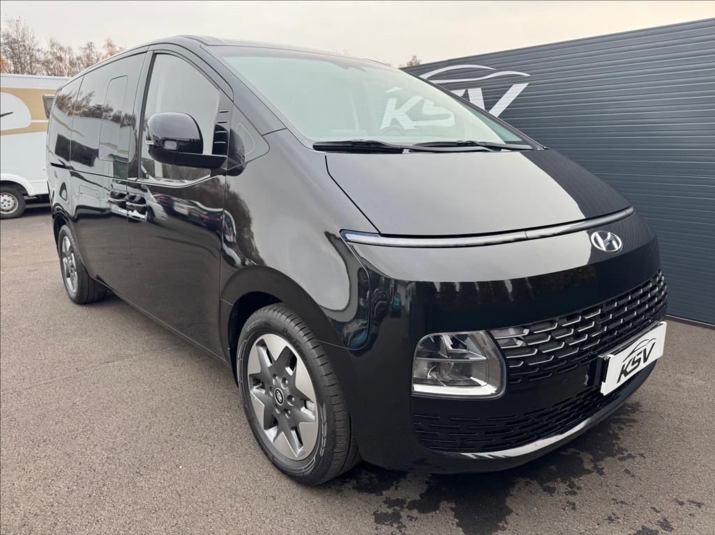 Hyundai Staria, 2,2 4x4, 9 Sedadel, kůže - fotka 4
