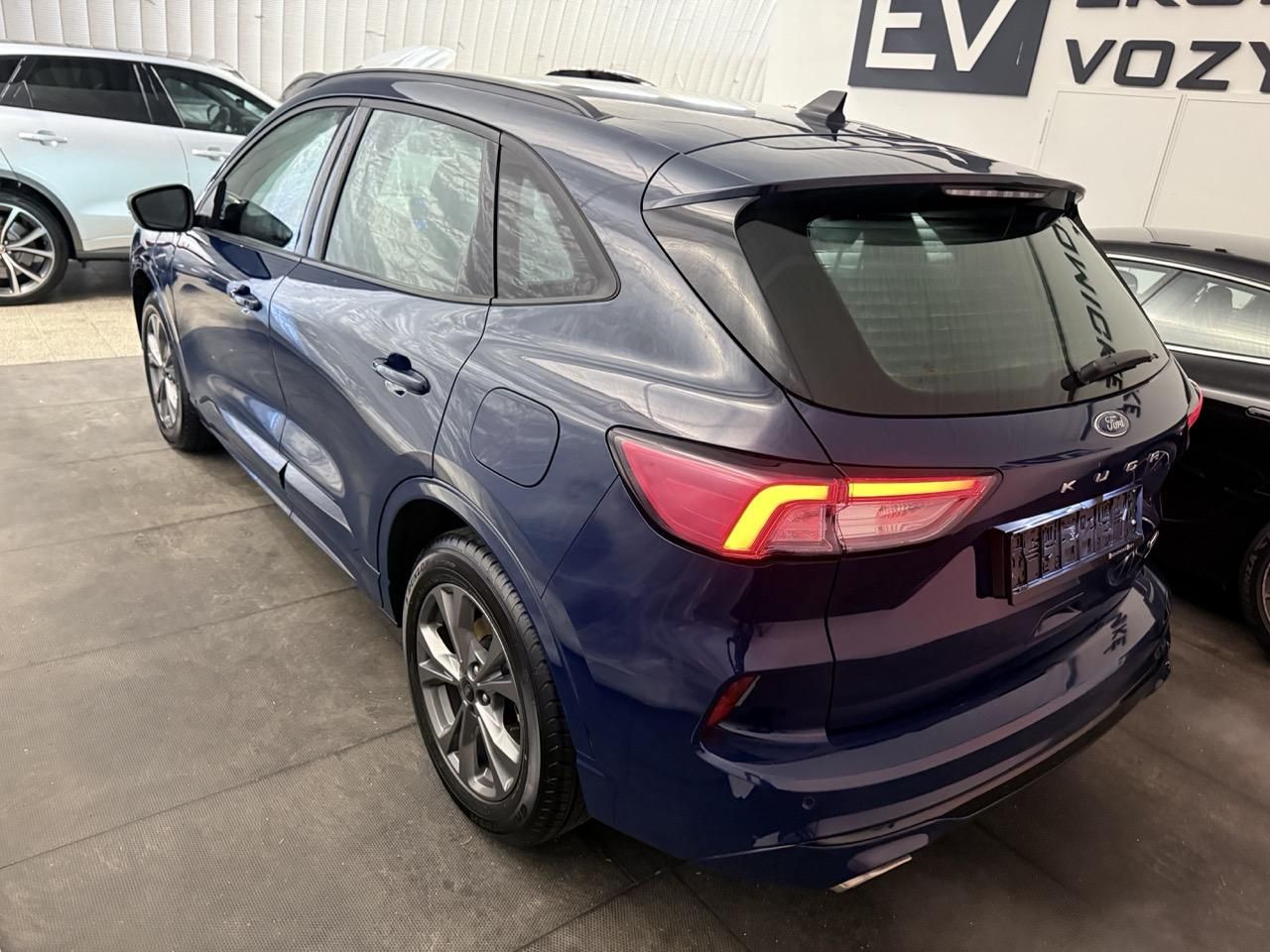 Ford Kuga, 2.5i,PLUG REZERVOVÁNO - fotka 5