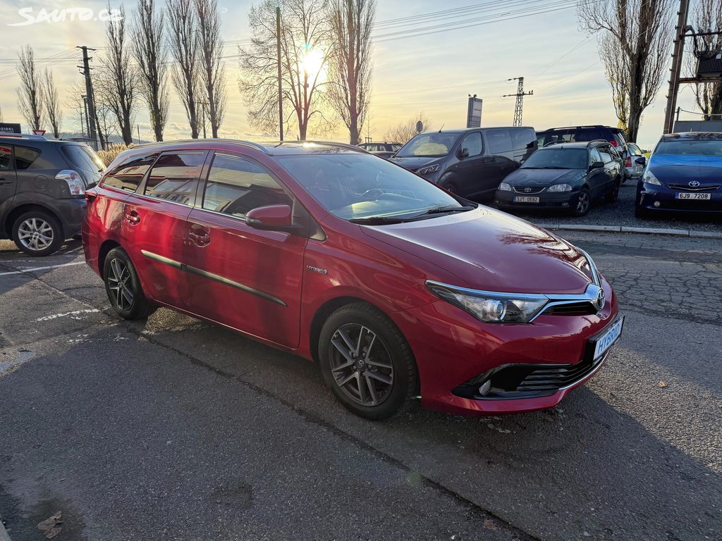 Toyota Auris, fotka 9