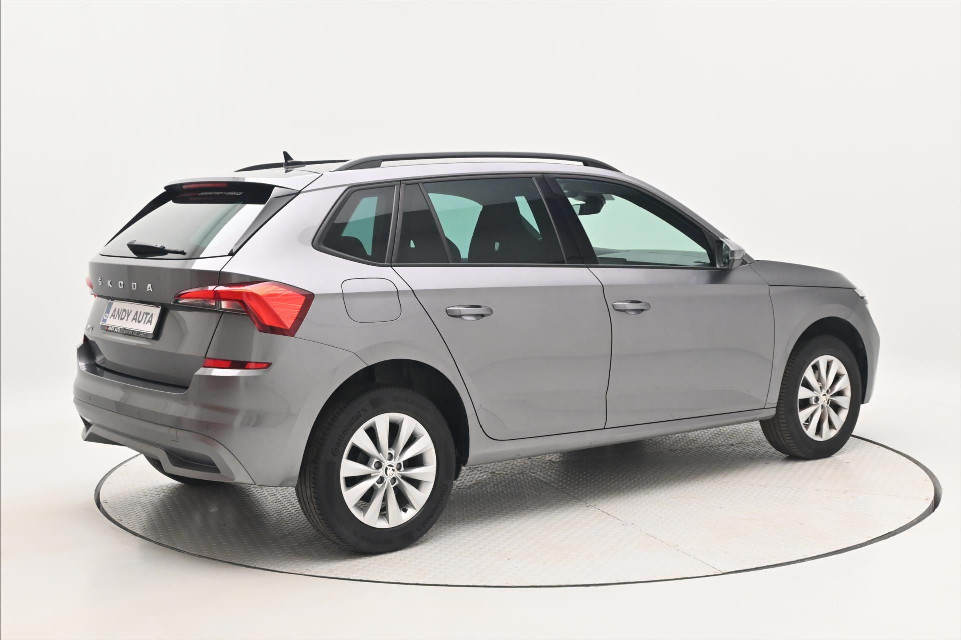 Škoda Kamiq, 1,0 TSI 81kW Sport Business Zá - fotka 5