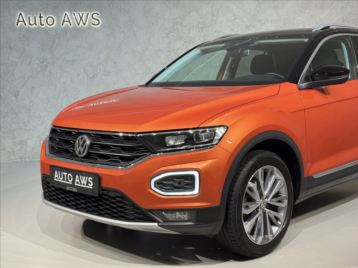 Volkswagen T-Roc, 1,5 TSi  DSG United LED Assist - fotka 4