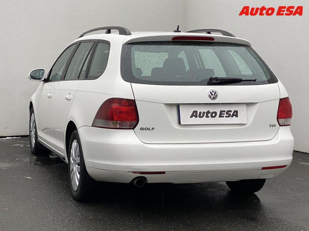 Volkswagen Golf, 1.6 TDi,Trendline,AC - fotka 6