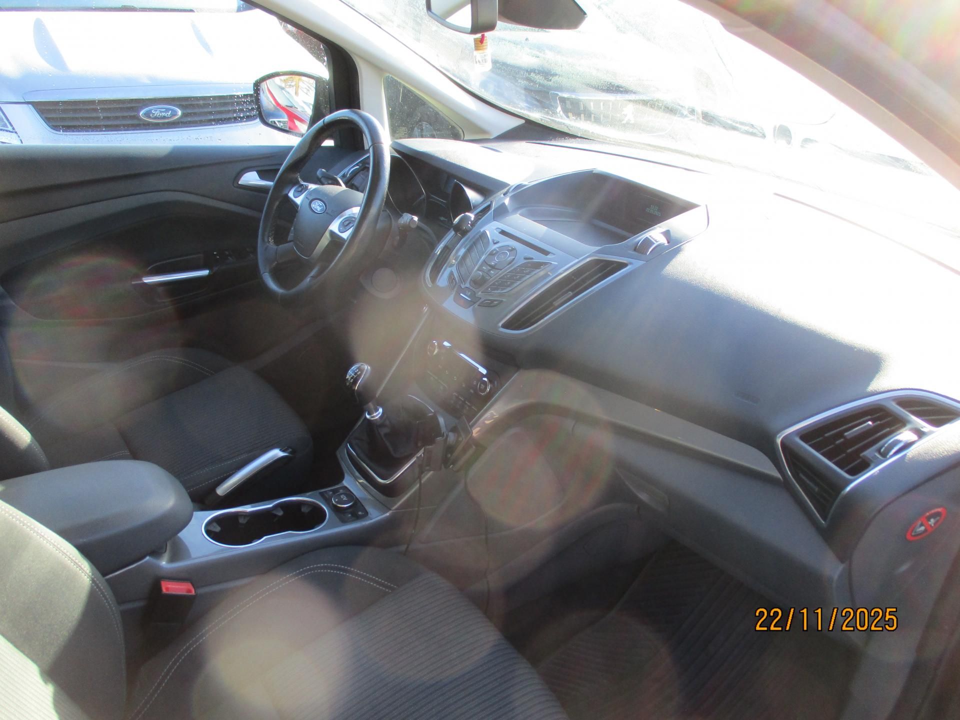 Ford Grand C-MAX, 1,6 TDCI nové rozvody/doloženo - fotka 5