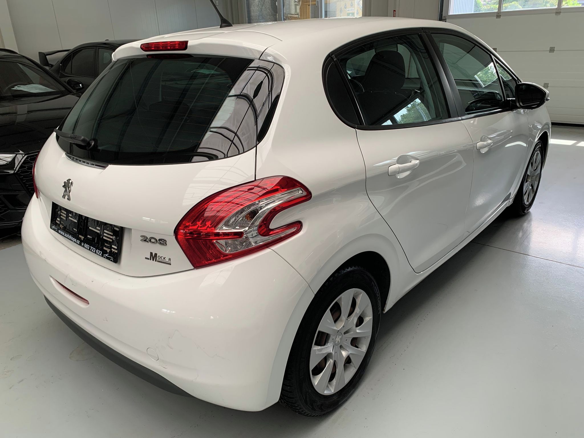 Peugeot 208, 1,0 VTi - fotka 6