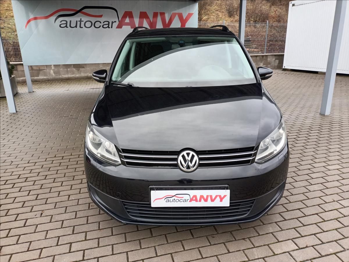 Volkswagen Touran, 1,4 TSI,SERVIS,TAŽNÉ,VÝHŘEV - fotka 2