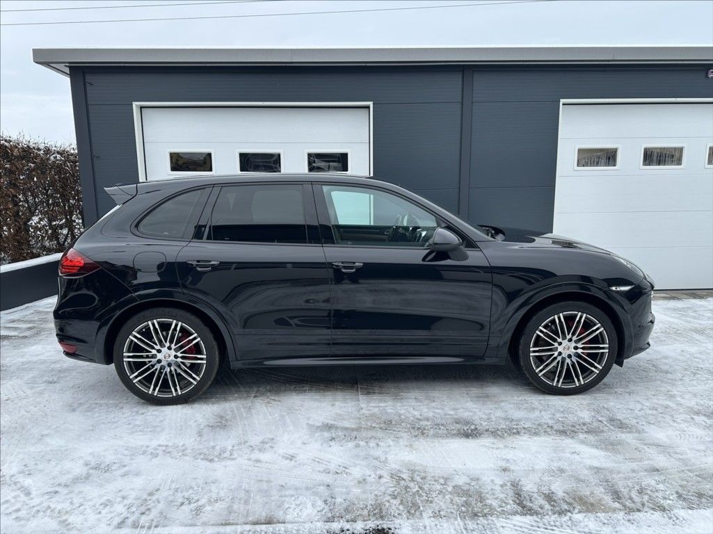 Porsche Cayenne, 4,8 V8 420PS  GTS A/T 4x4 - fotka 4