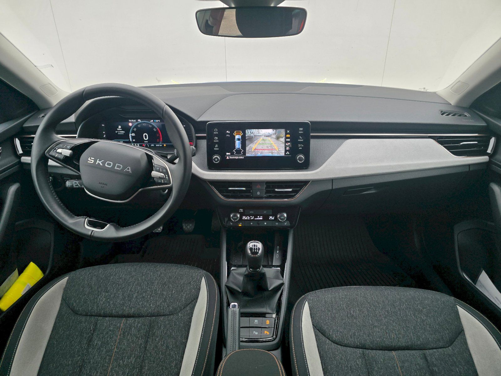Škoda Scala, TOP SELECTION 1,0 TSi / 85 kW - fotka 5