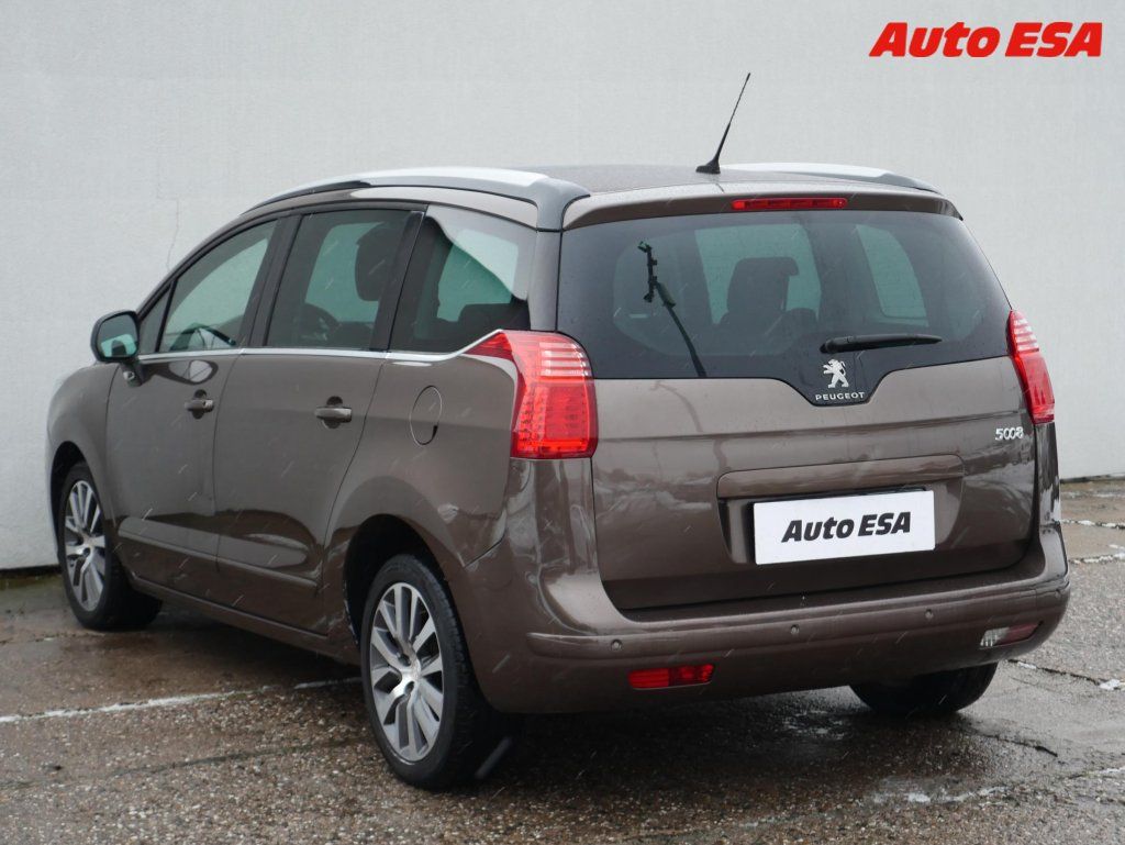 Peugeot 5008, 2.0 HDi,ČR,Active,AT - fotka 4