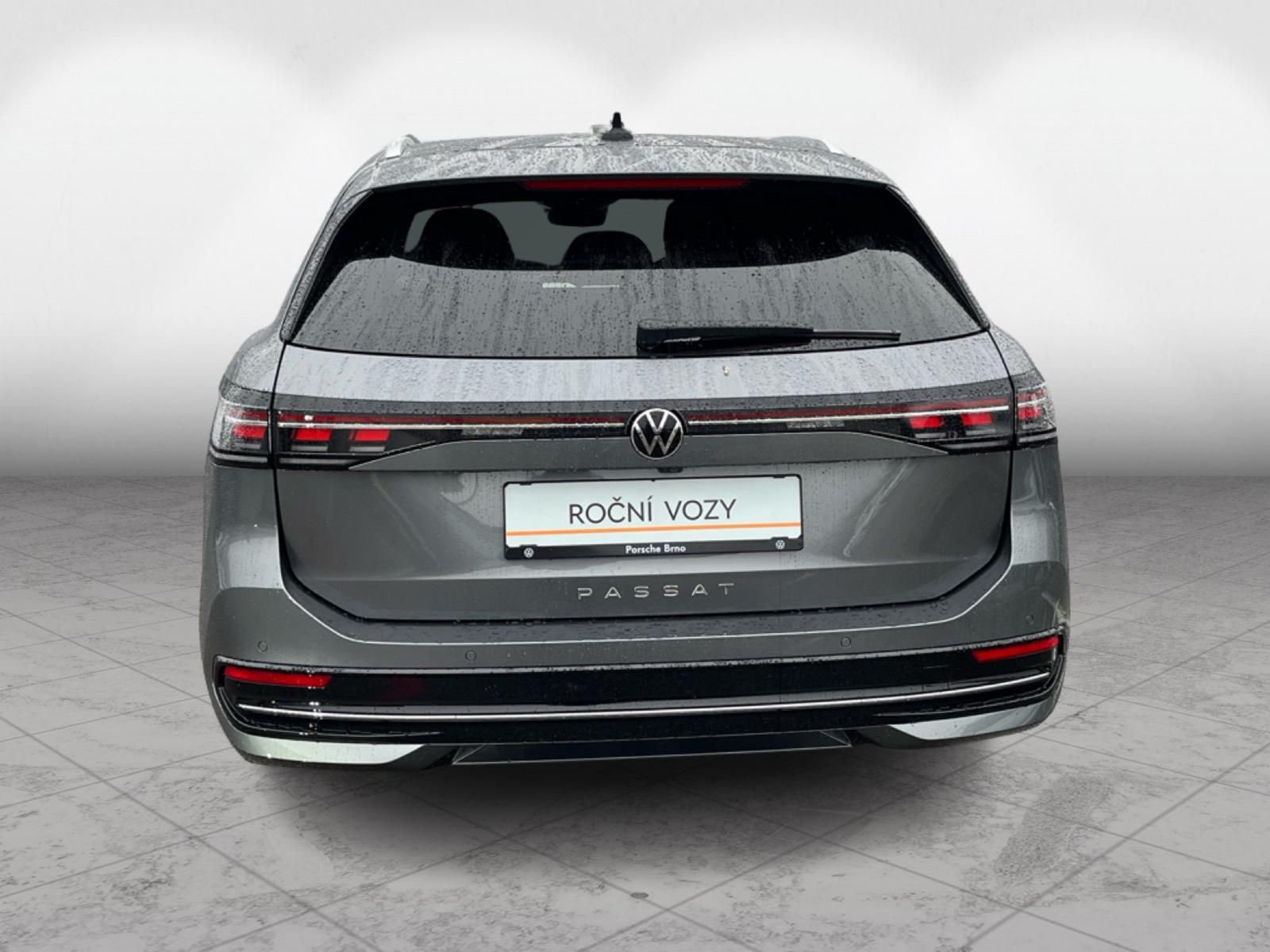 Volkswagen Passat Variant, 2.0TSI 150kW ELEGANCE - fotka 6