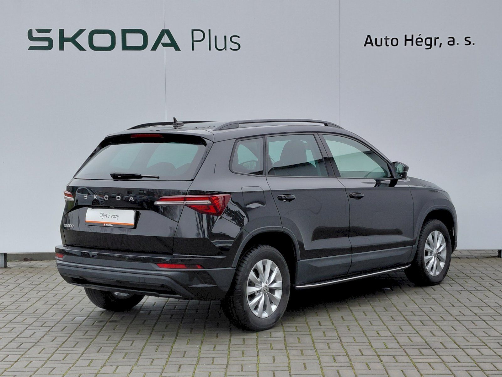 Škoda Karoq, SELECTION 1,5 TSI 110 kW - fotka 2