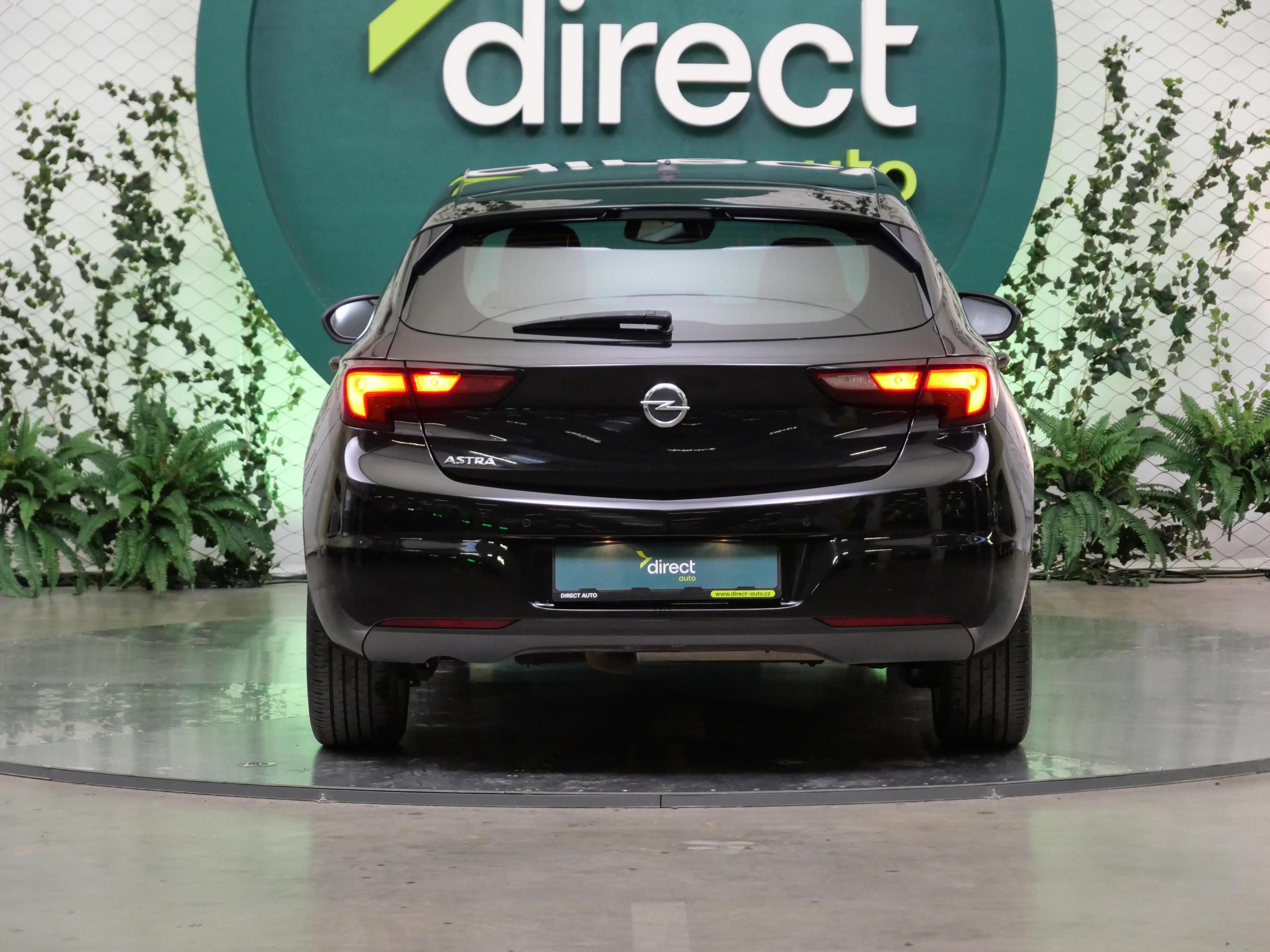 Opel Astra, 1.2 Turbo 96 kW GS Line - fotka 6