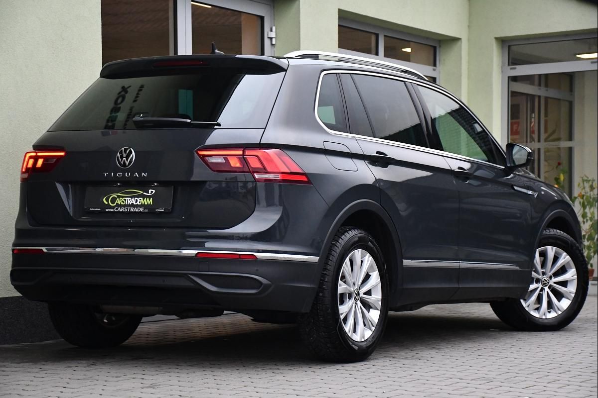 Volkswagen Tiguan, 2.0TDi DSG NAVI TAŽNÉ ČR 1.M - fotka 4