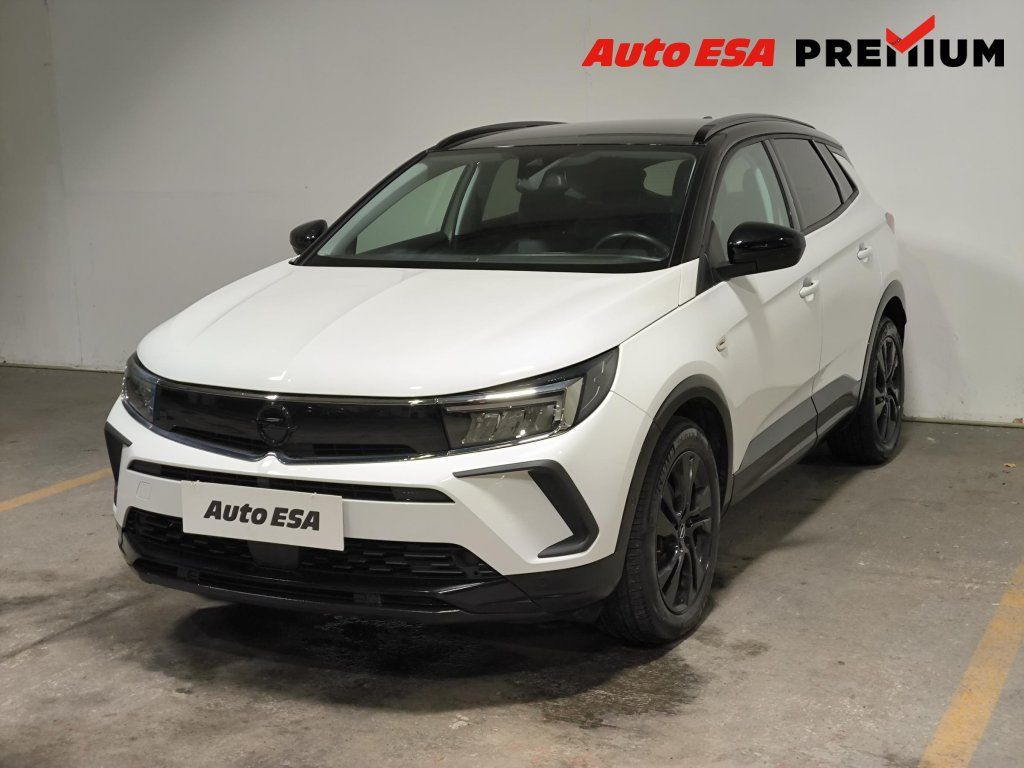 Opel Grandland, 1.2T,2.maj,ČR,GS Line - fotka 3