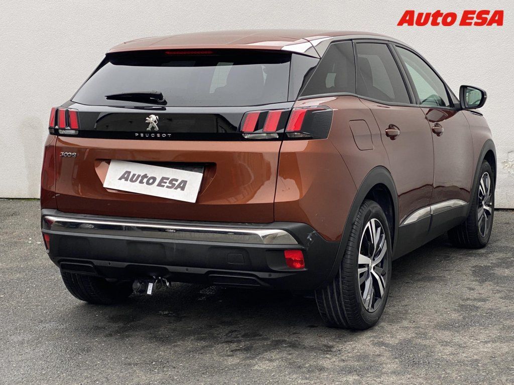 Peugeot 3008, 1.2PT,Allure,AT,navi - fotka 4
