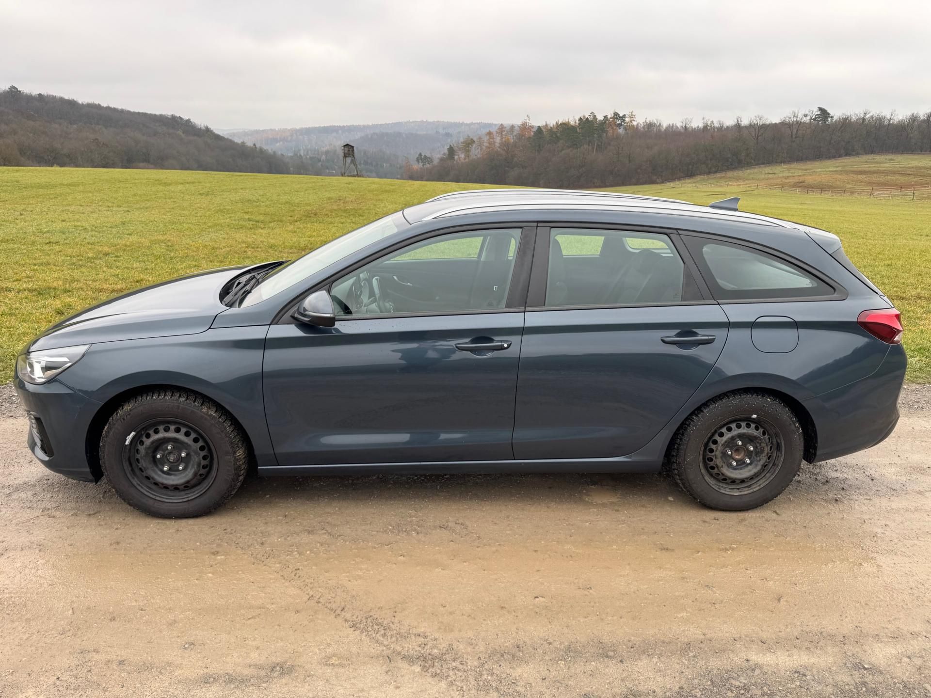 Hyundai i30, 1.6CRDi NOVÝ MODEL ZÁRUKA ČR - fotka 5
