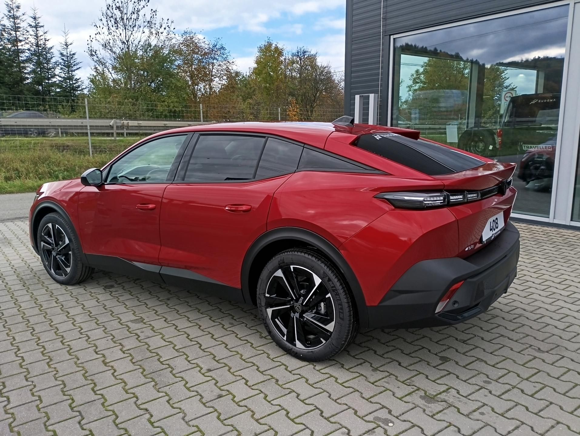 Peugeot 408, ALLURE Hybrid 145 e-DCS6 - fotka 5