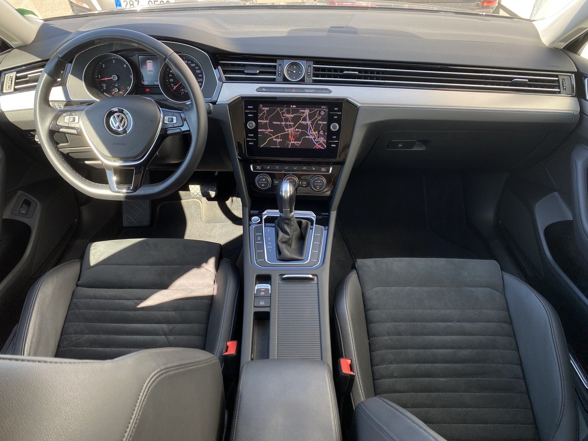 Volkswagen Passat Variant, Highline 2,0TDI 110kW DPF 7DSG - fotka 5