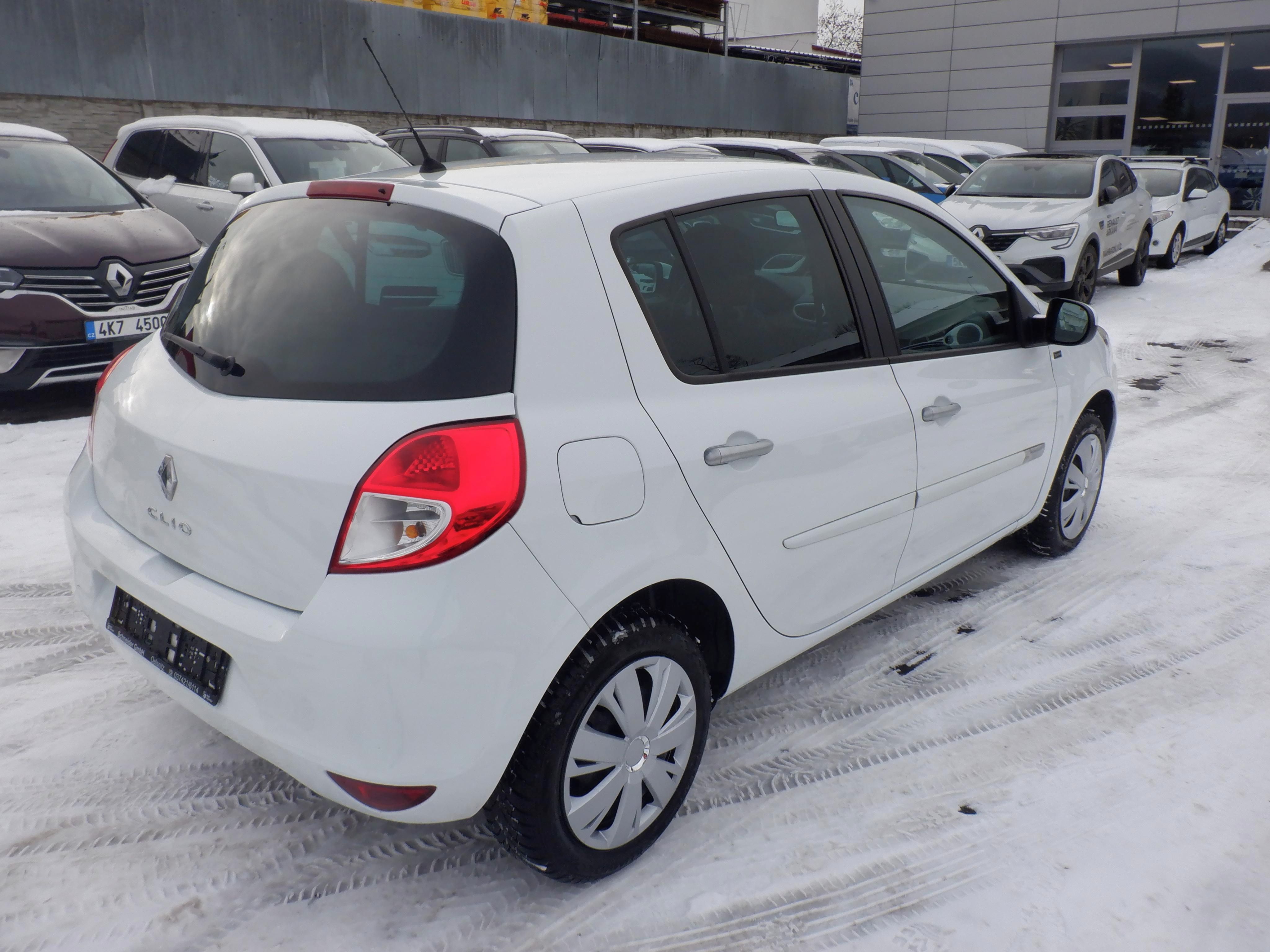 Renault Clio, 1.2 16V 55kW - fotka 5