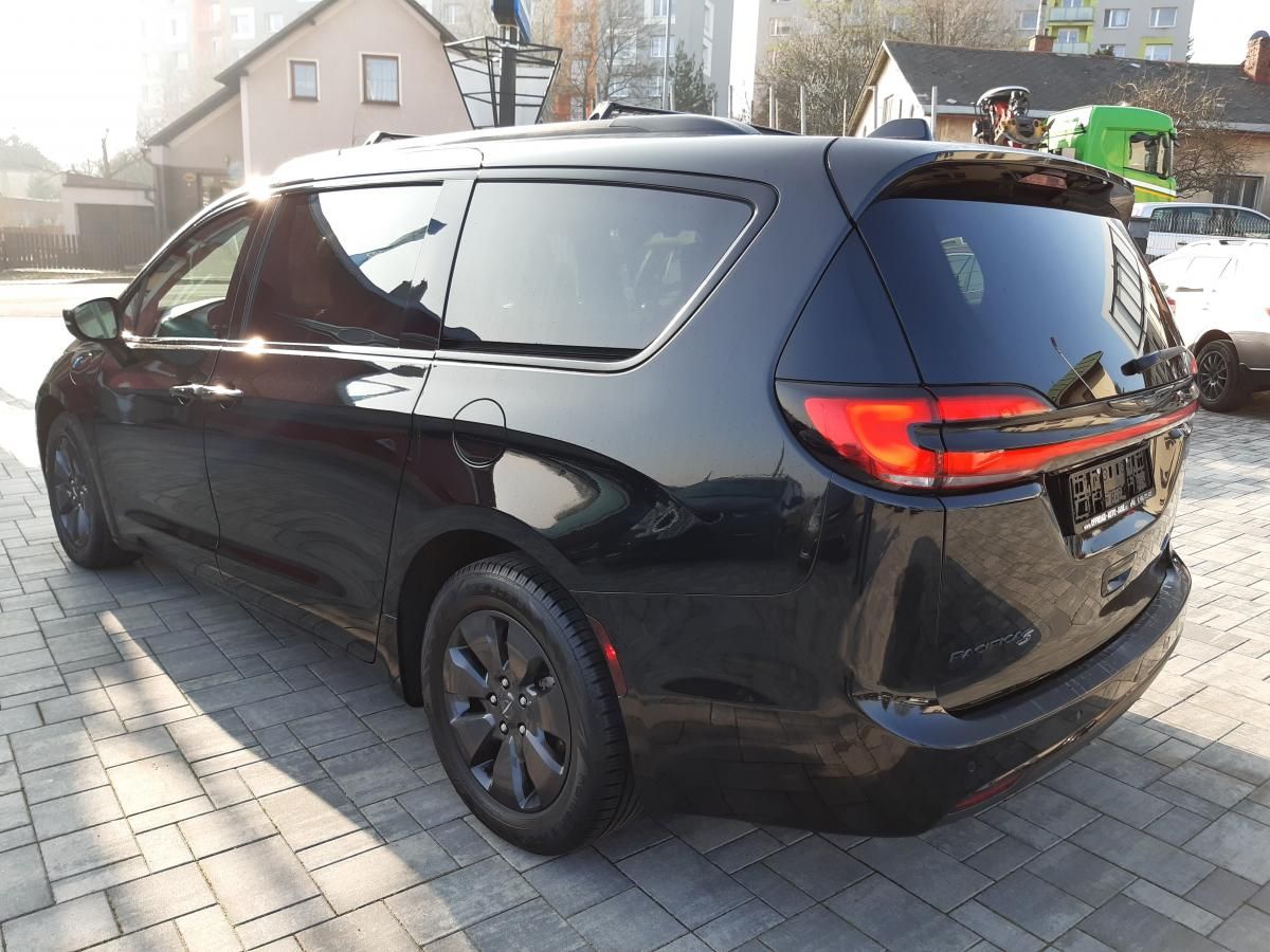 Chrysler Pacifica, 3,6L V6 Hybrid,Plus, DVD,tažné - fotka 5