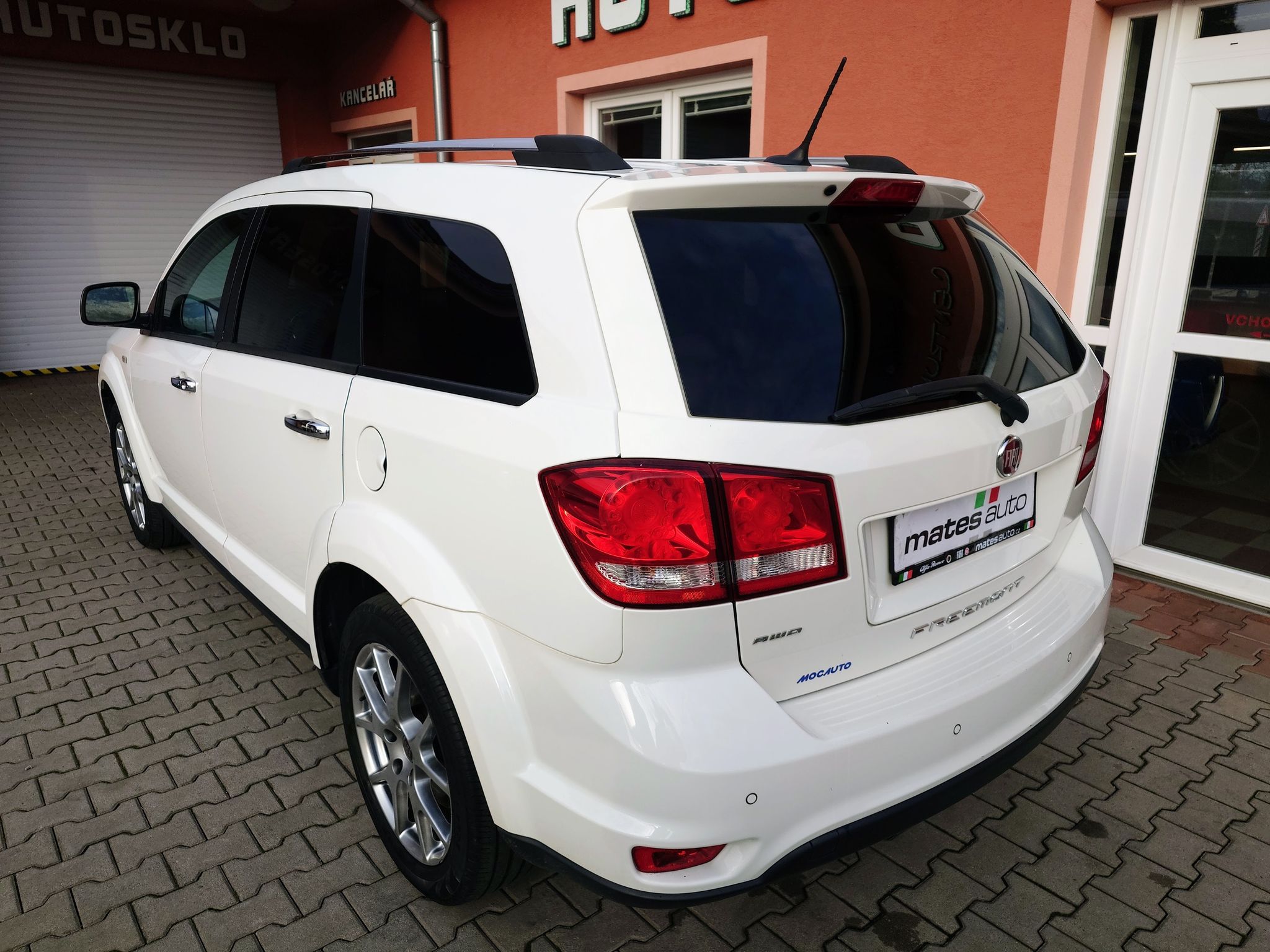 Fiat Freemont, 2.0 Multijet Lounge 125kW - fotka 3