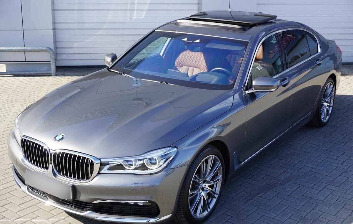 BMW Řada 7, 750Ld Individual-max výbava!