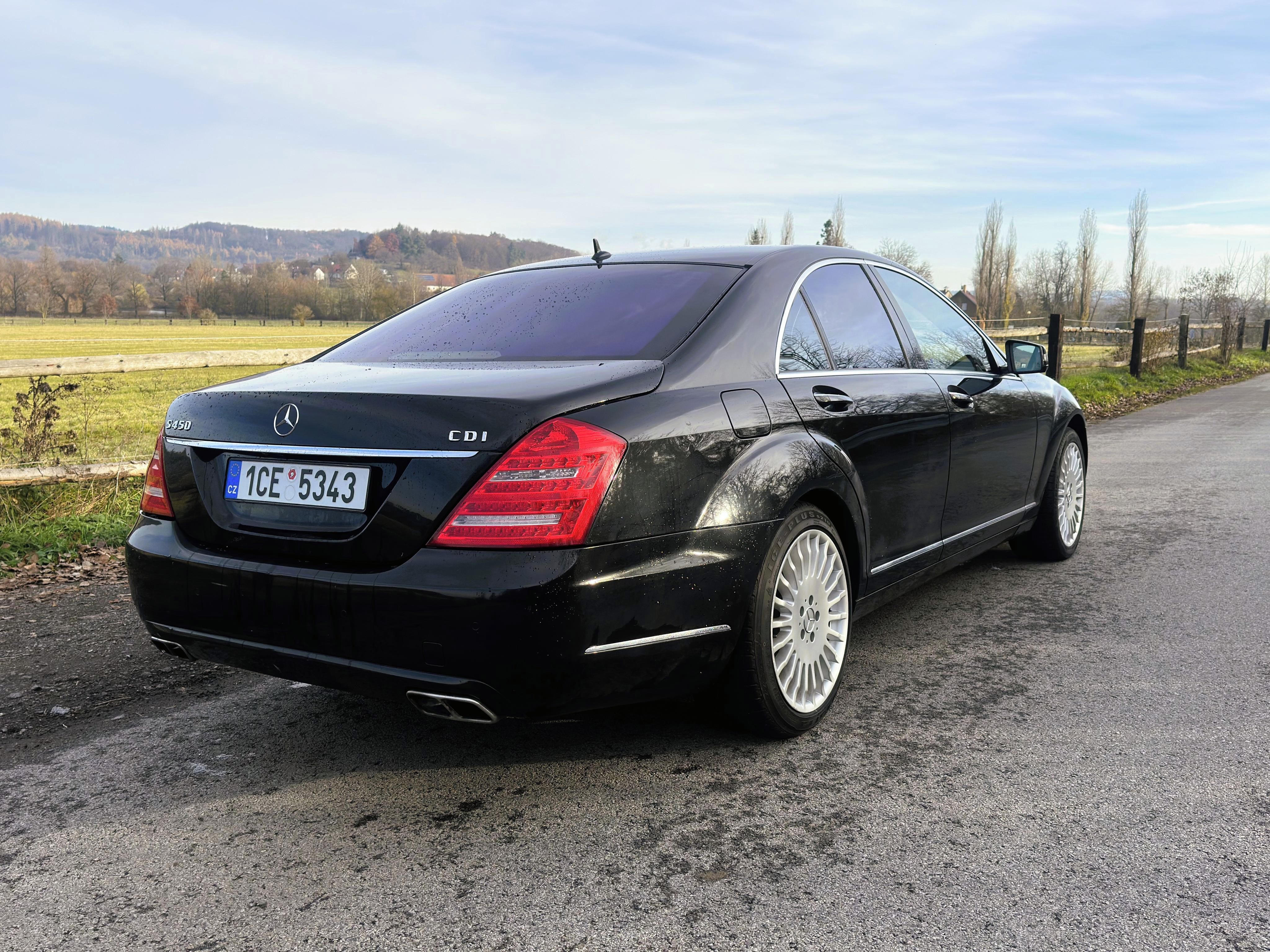 Mercedes-Benz Třídy S, 350CDI 4MATIC ODPOČET 21% DPH - fotka 5