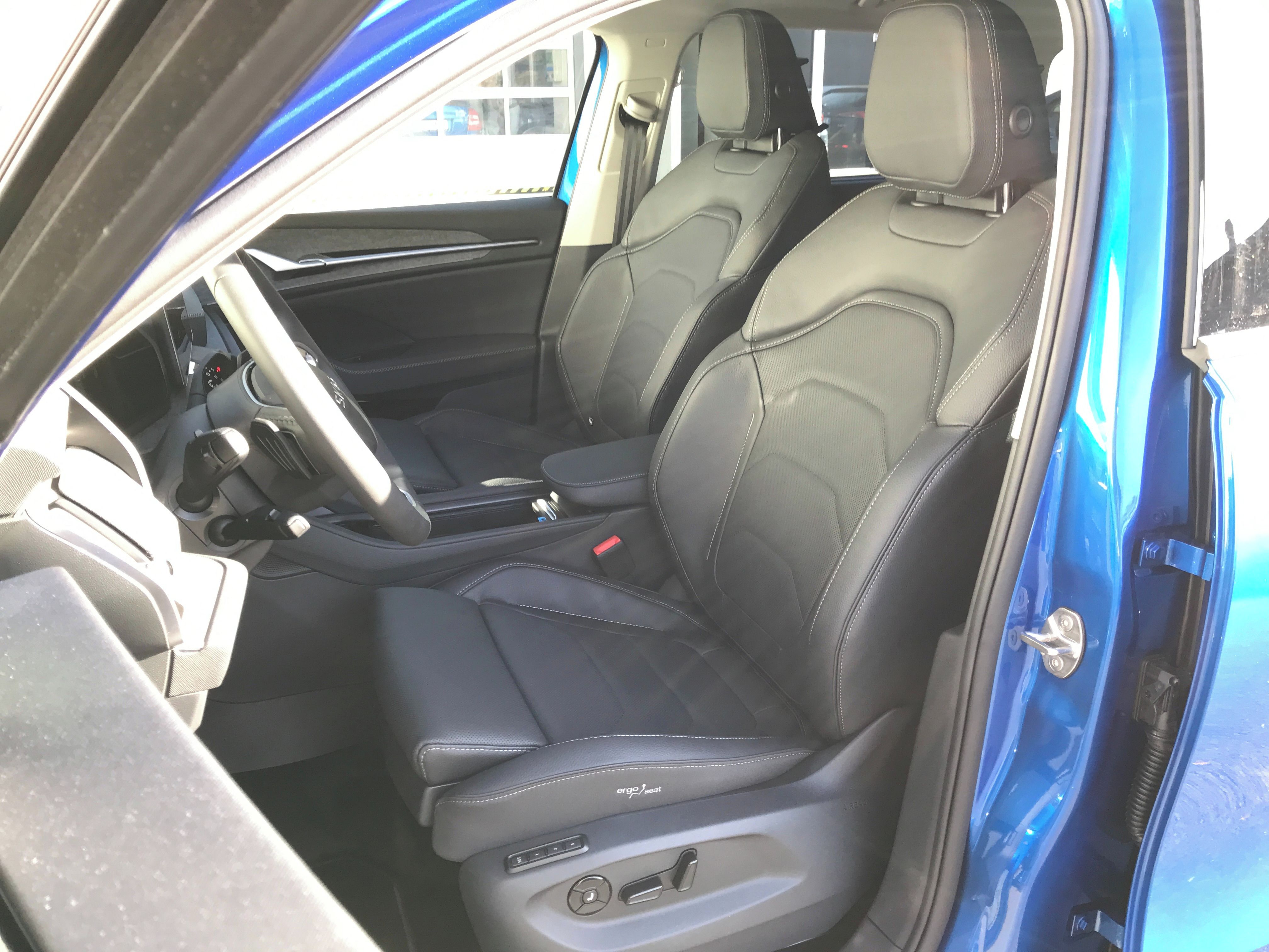 Škoda Kodiaq, 4x4 142kW 7°DSG+TAŽNÉ+NEZ.TOP. - fotka 6