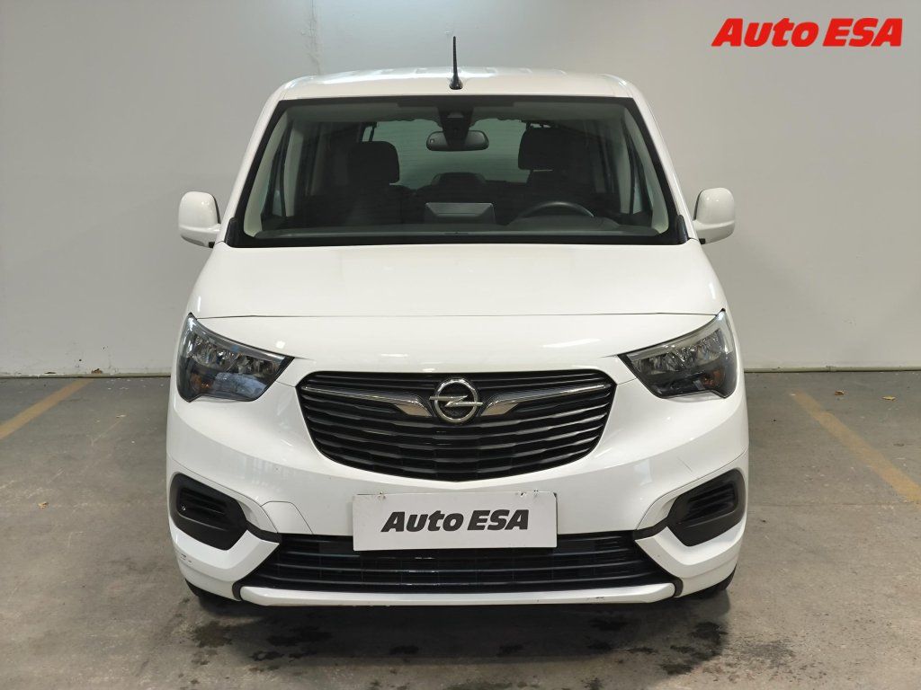 Opel Combo, 1.2T,1.maj,AC,výhřev sed - fotka 2