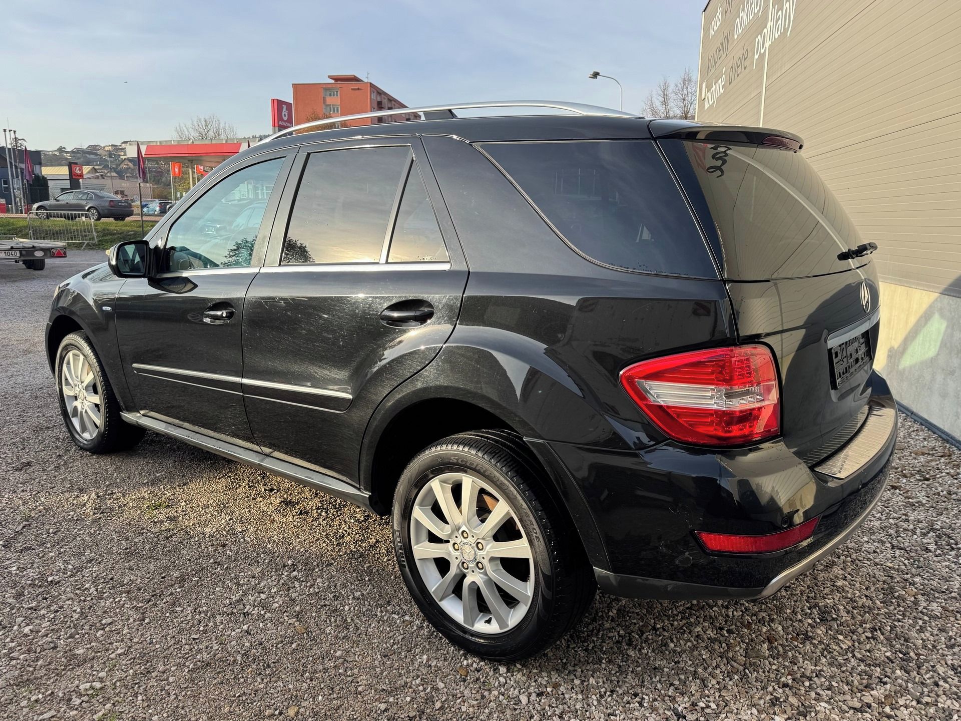 Mercedes-Benz ML, 300 CDI 7G 136t km 4-Matic - fotka 3