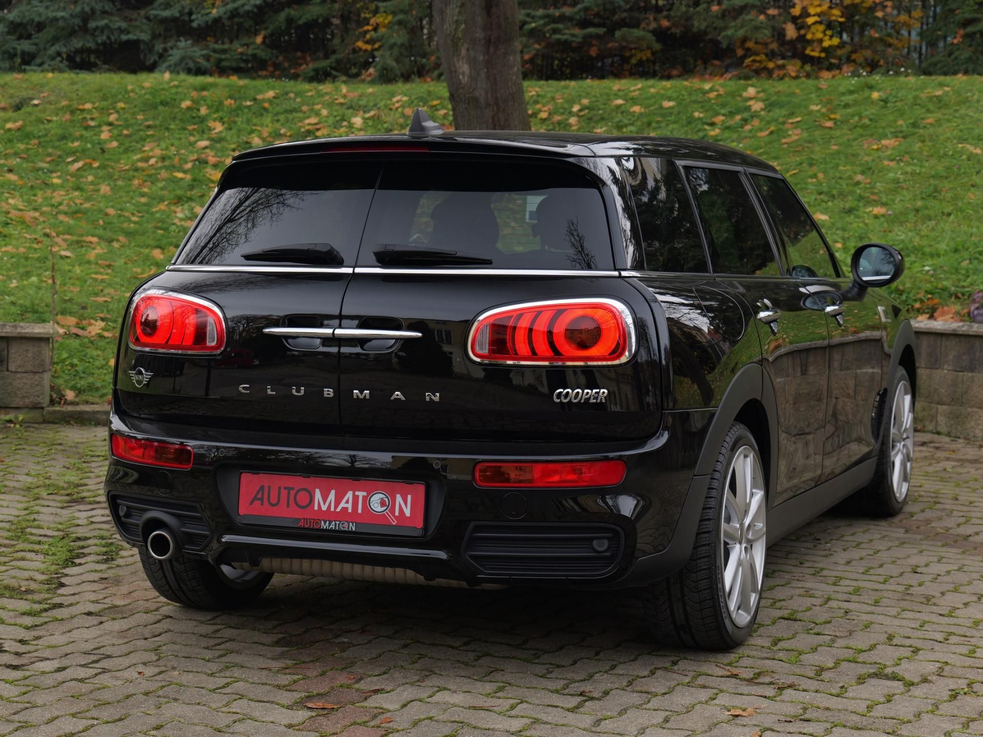 Mini Clubman, 100 kW JCW paket LED Navi - fotka 6