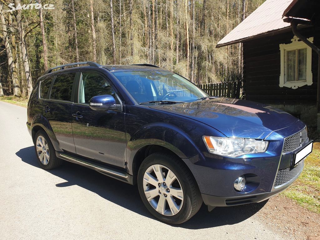 Mitsubishi Outlander, 2.2 DI-D MIVEC 4WD - fotka 5