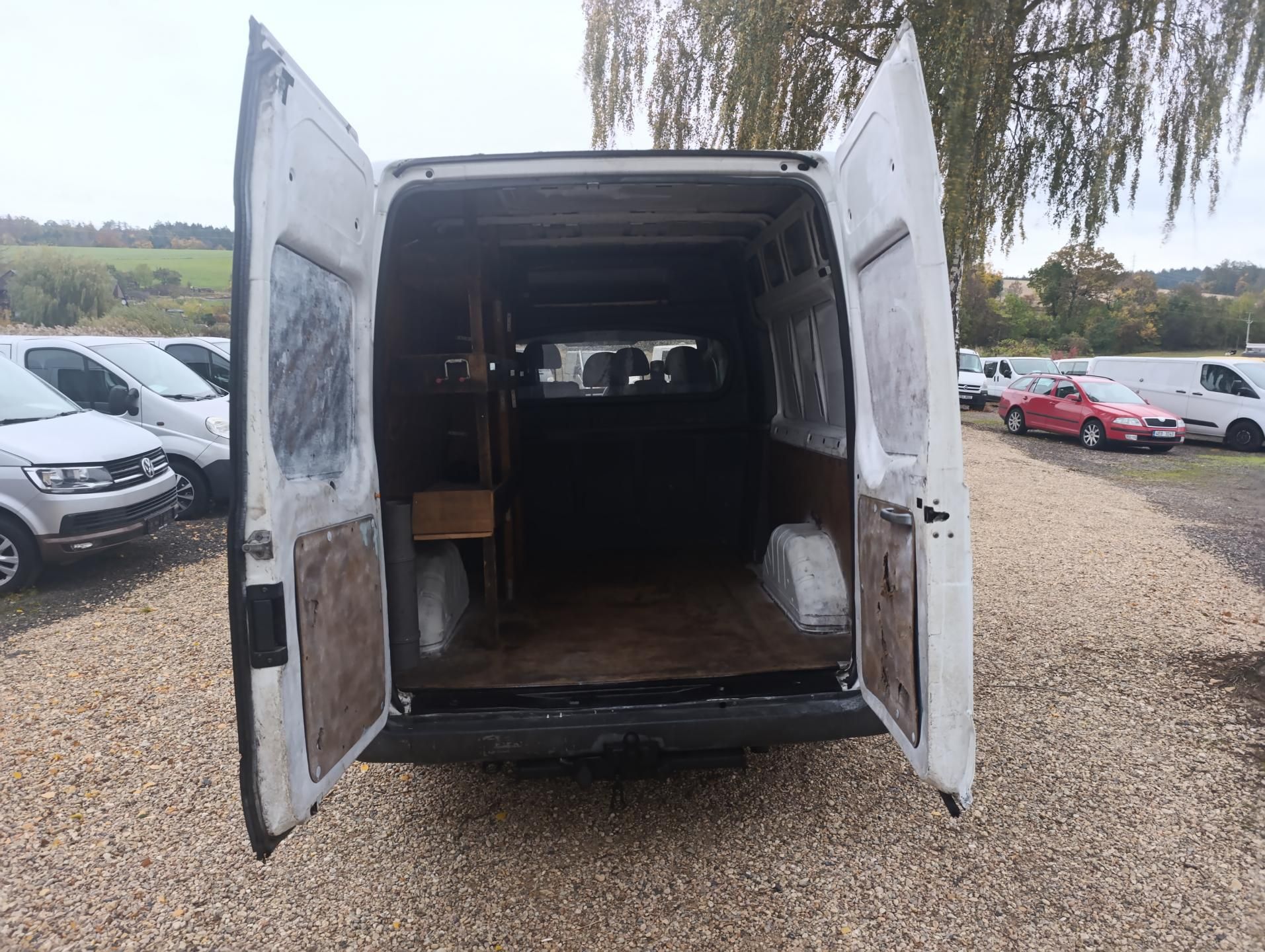 Ford Transit, 2.2 TDCi L3H2 6míst tažné - fotka 4