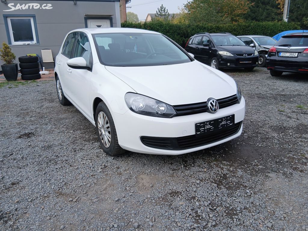 Volkswagen Golf, VI 1.6 TDI - fotka 3