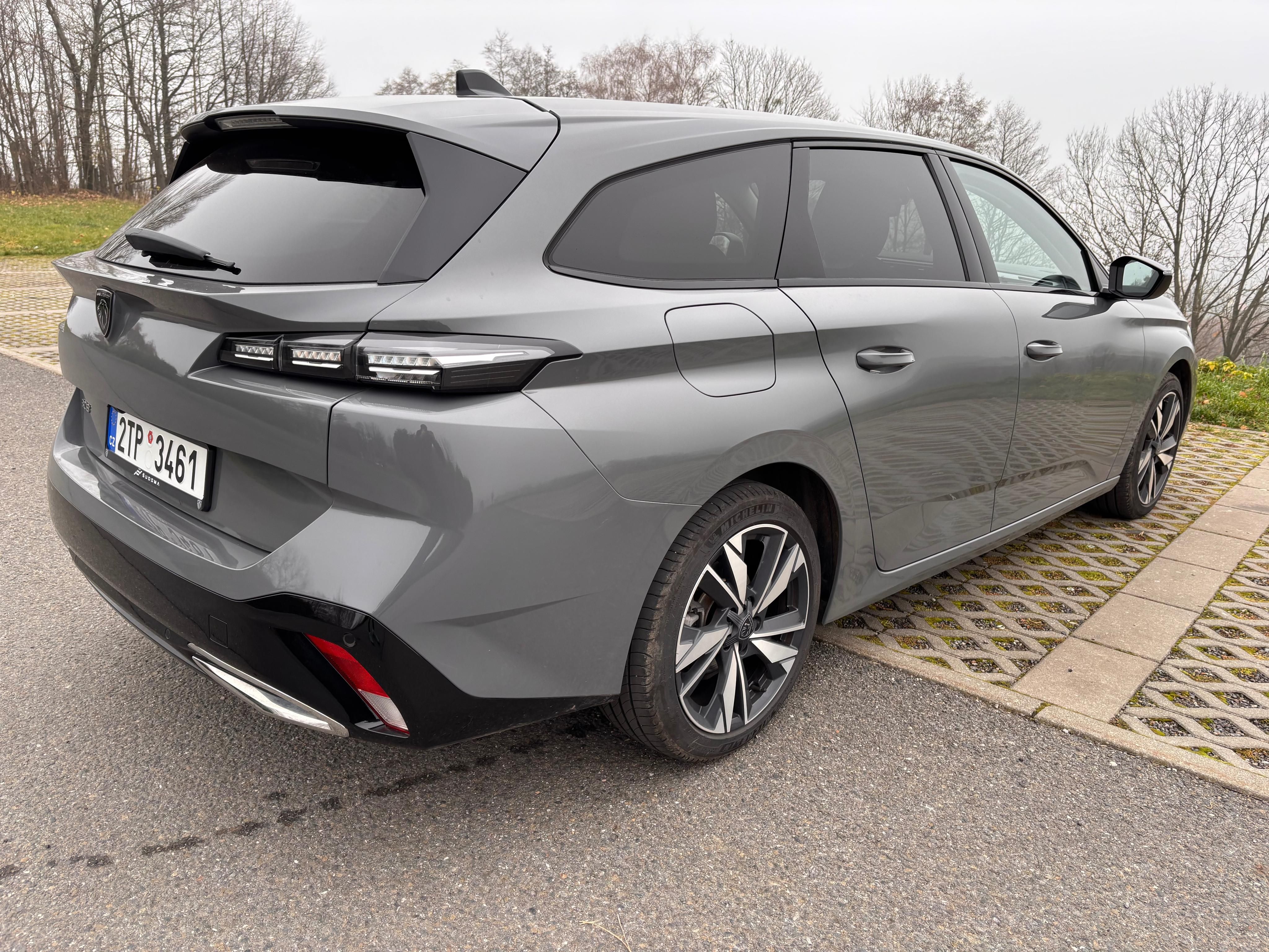 Peugeot 308, SW ALLURE BlueHDi 130 S&S EAT8 - fotka 5