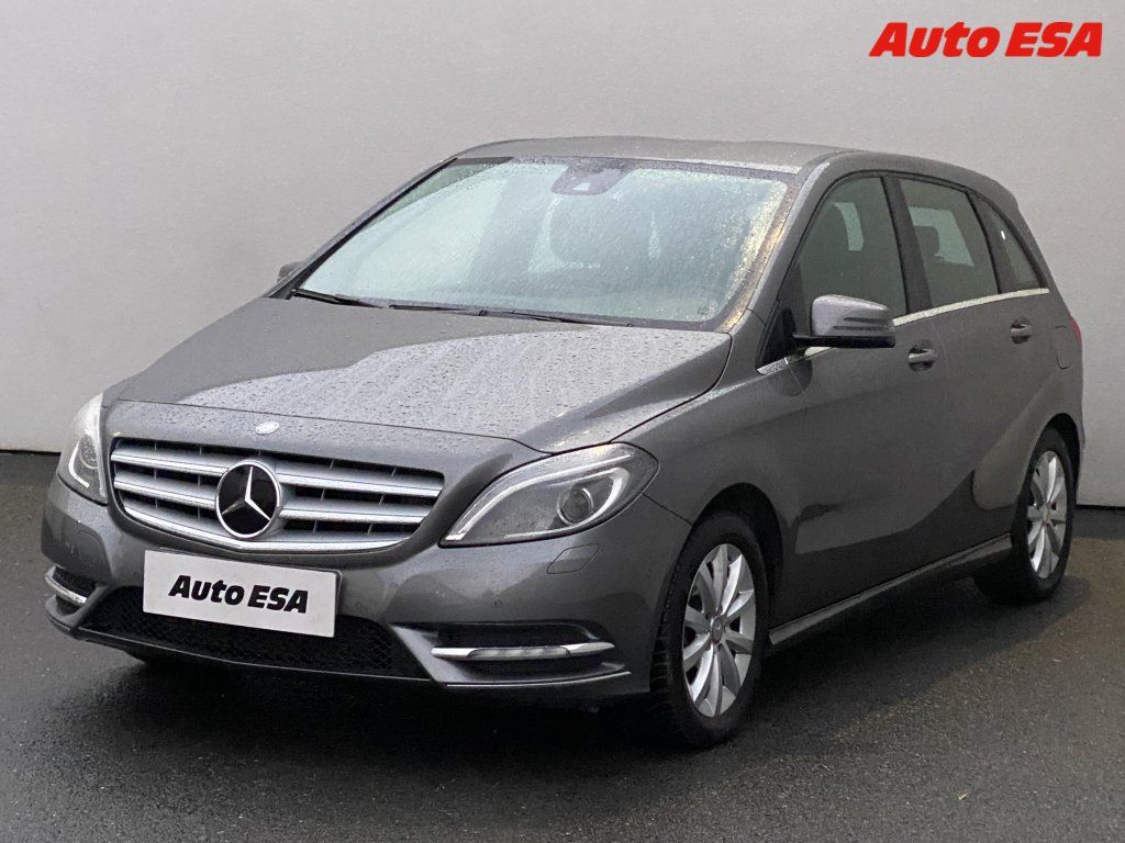 Mercedes-Benz Třídy B, 1.6i B180,Bixen,+ALU - fotka 3