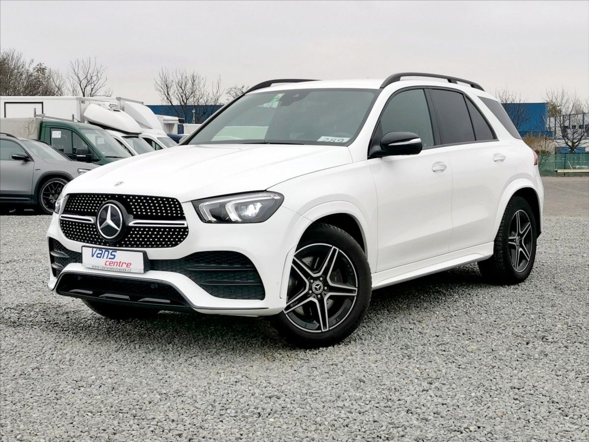 Mercedes-Benz GLE, 300d 4matic*AMG*Burmester*ČR