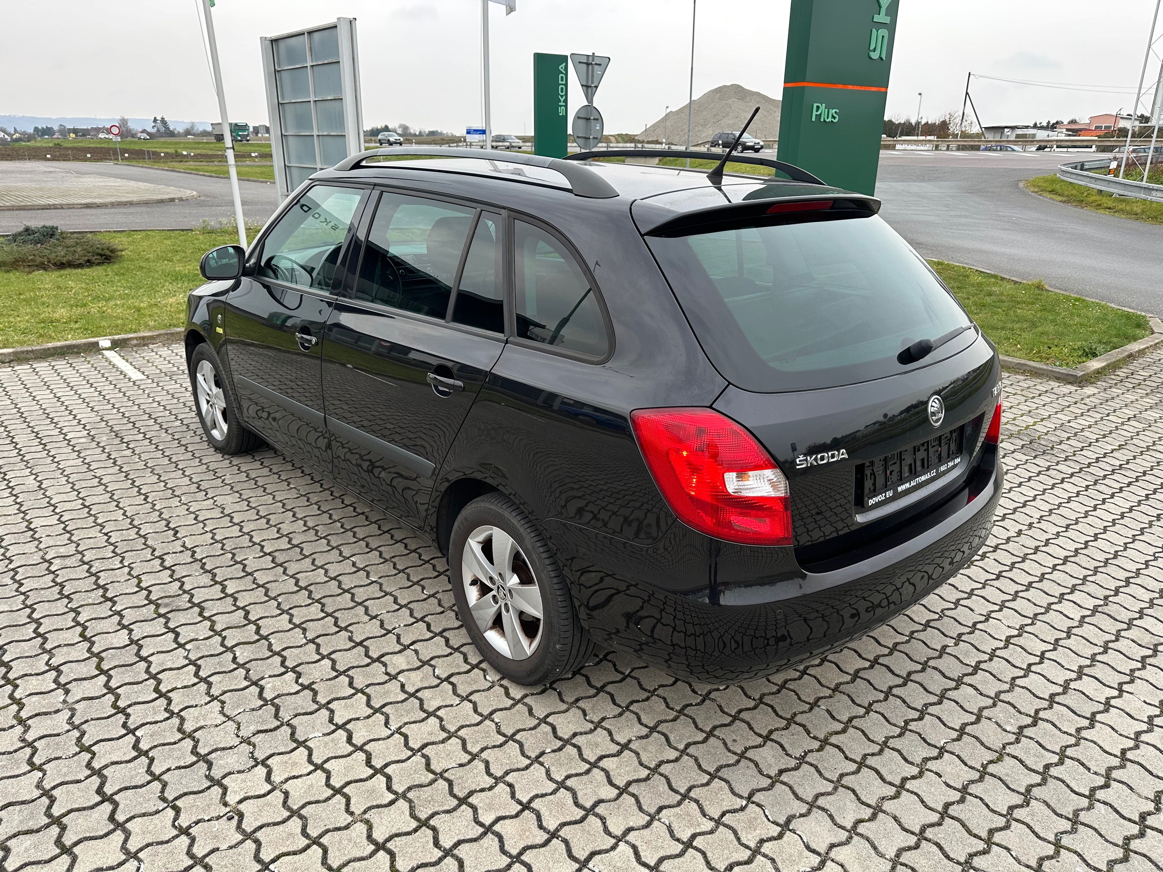 Škoda Fabia, 1.2 Tsi-77-KW-AUTOMAT-TAŽNE - fotka 4