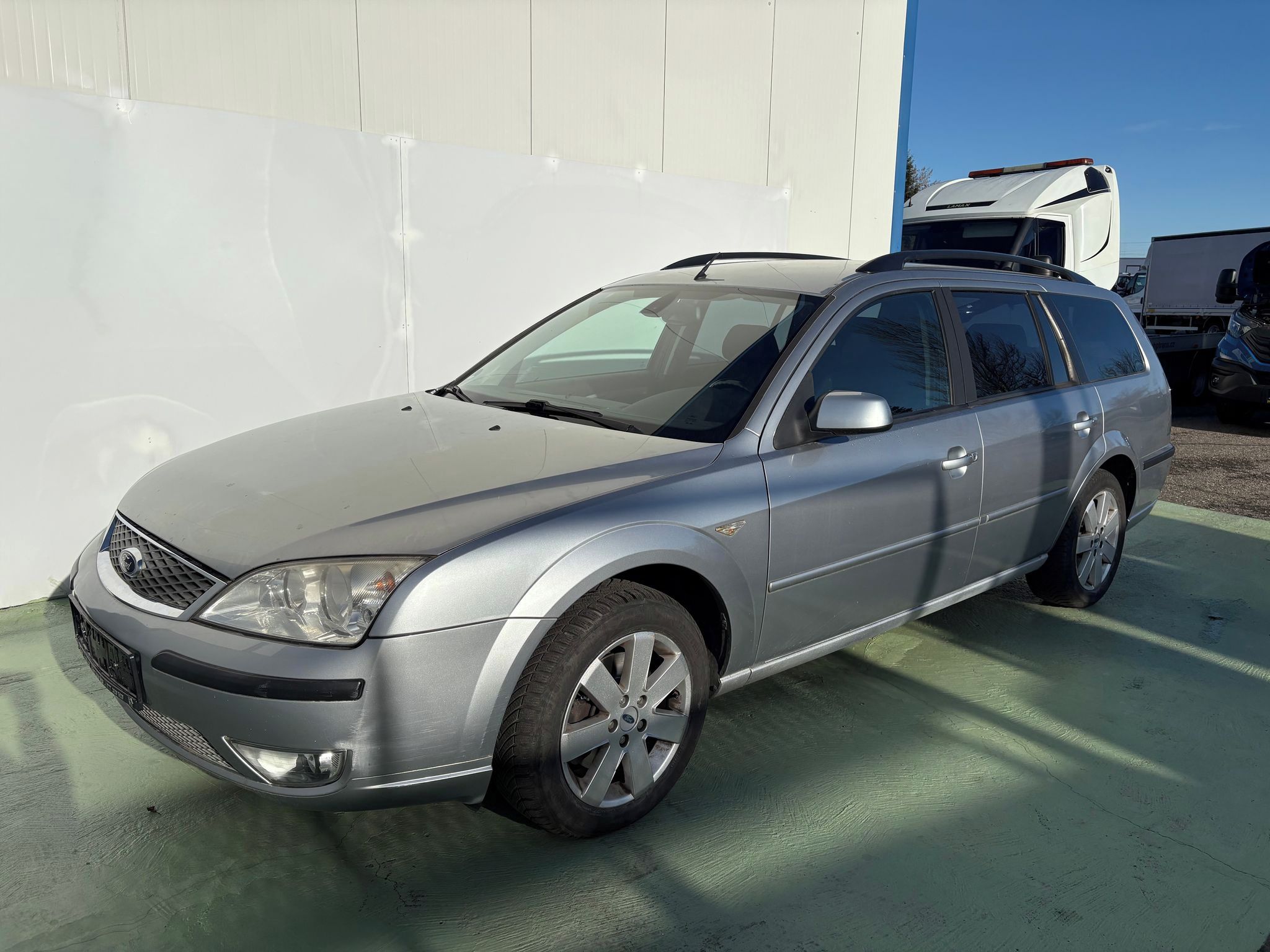 Ford Mondeo, 1.8i, 92kW, Aut. klima - fotka 3
