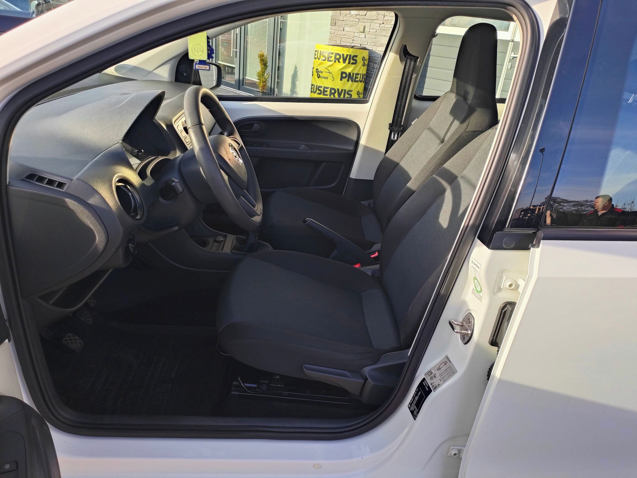 Škoda Citigo, 1.0i KLIMA - fotka 5