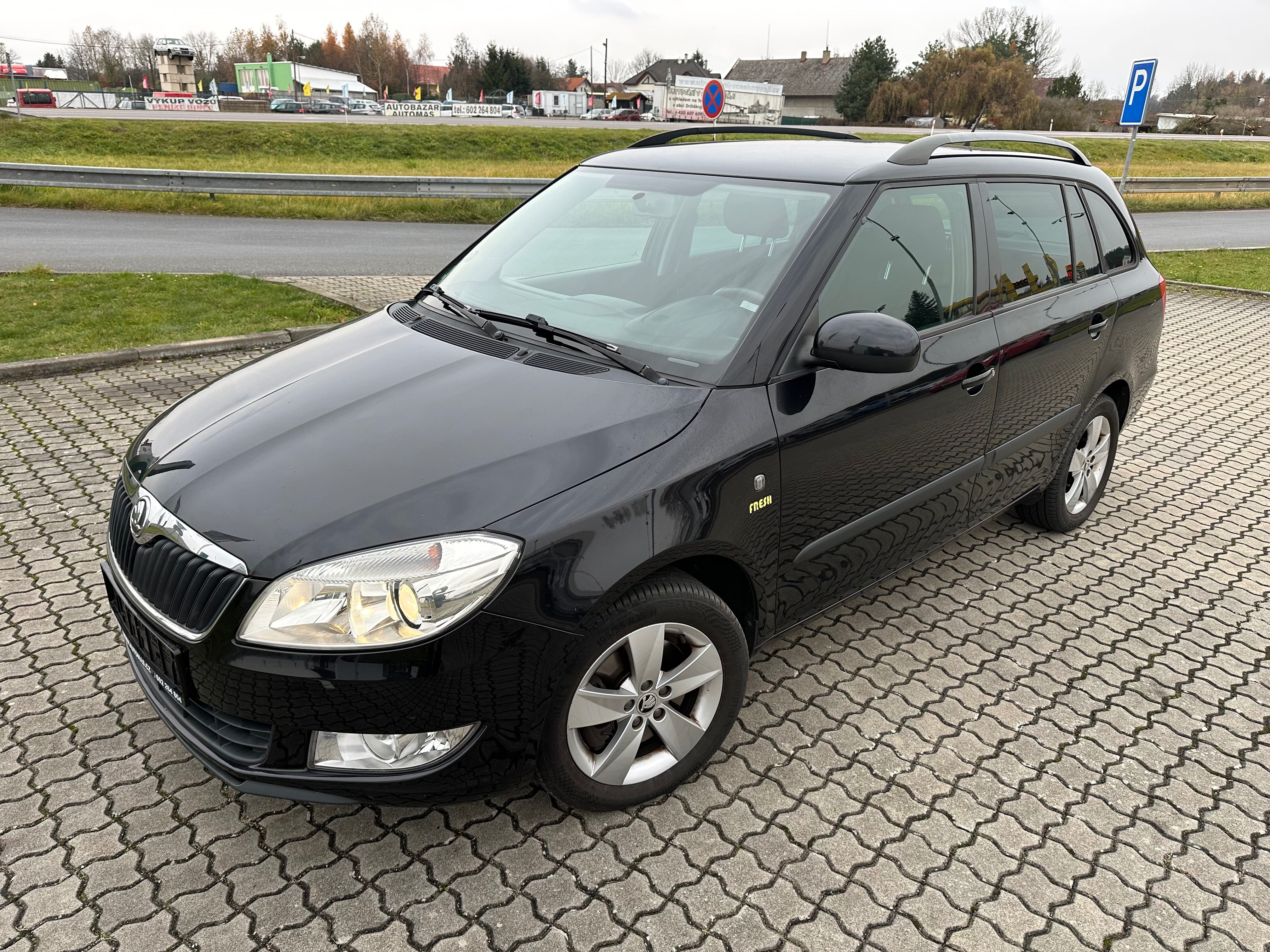 Škoda Fabia, 1.2 Tsi-77-KW-AUTOMAT-TAŽNE - fotka 3