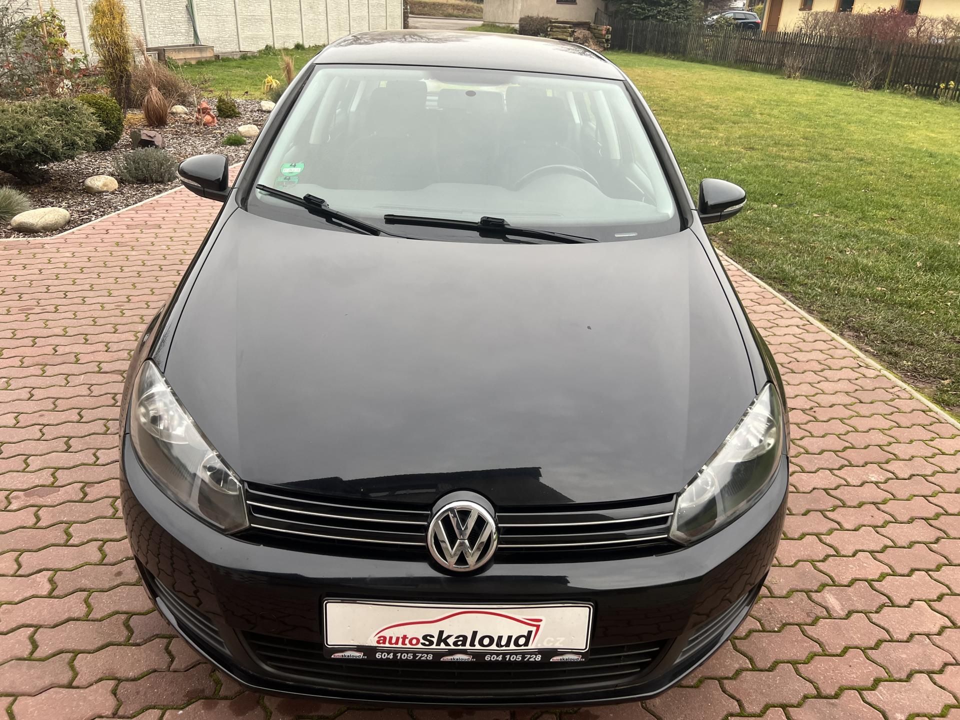 Volkswagen Golf, 1.2TSI 77KW,ALU,DIGIKLIMA,ESP - fotka 2