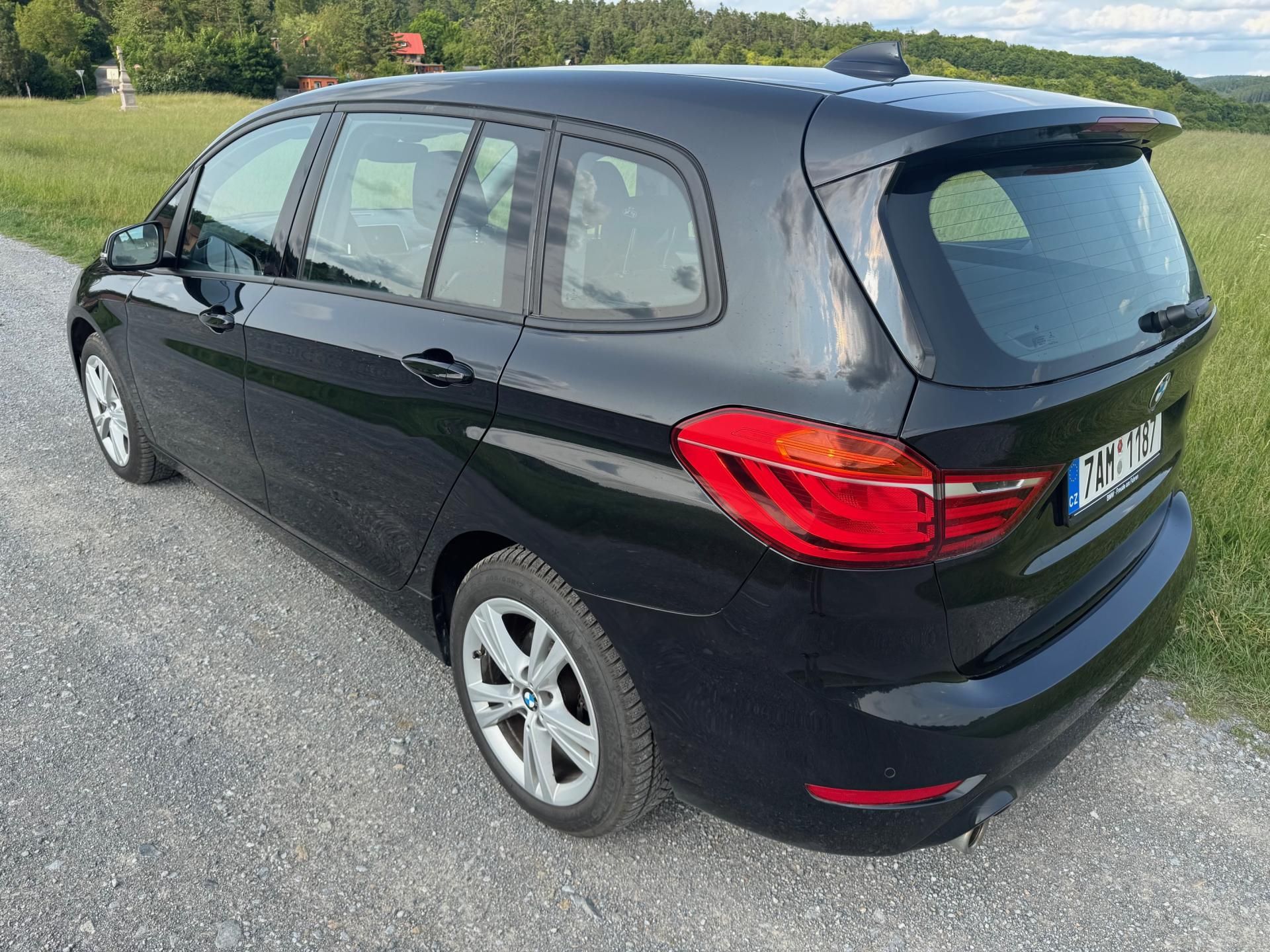 BMW Řada 2, 216i 80kW GRAN TOURER NAVI ČR - fotka 4