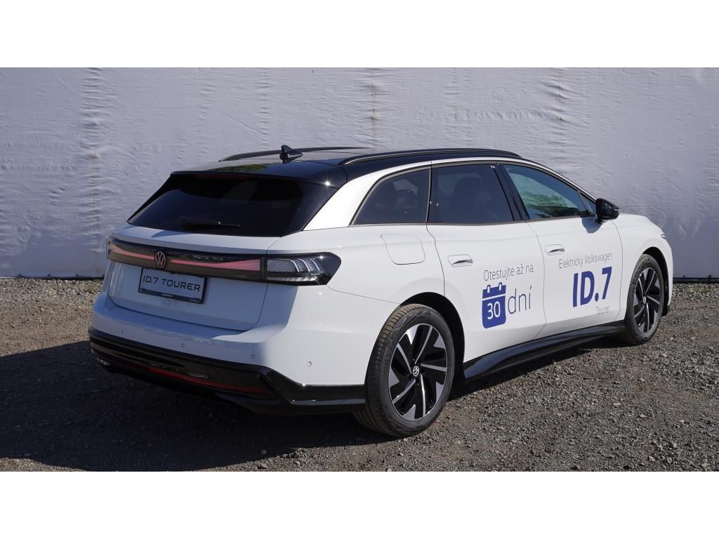 Volkswagen ID.7 Tourer, elektro / 210 kW Pro S People - fotka 2
