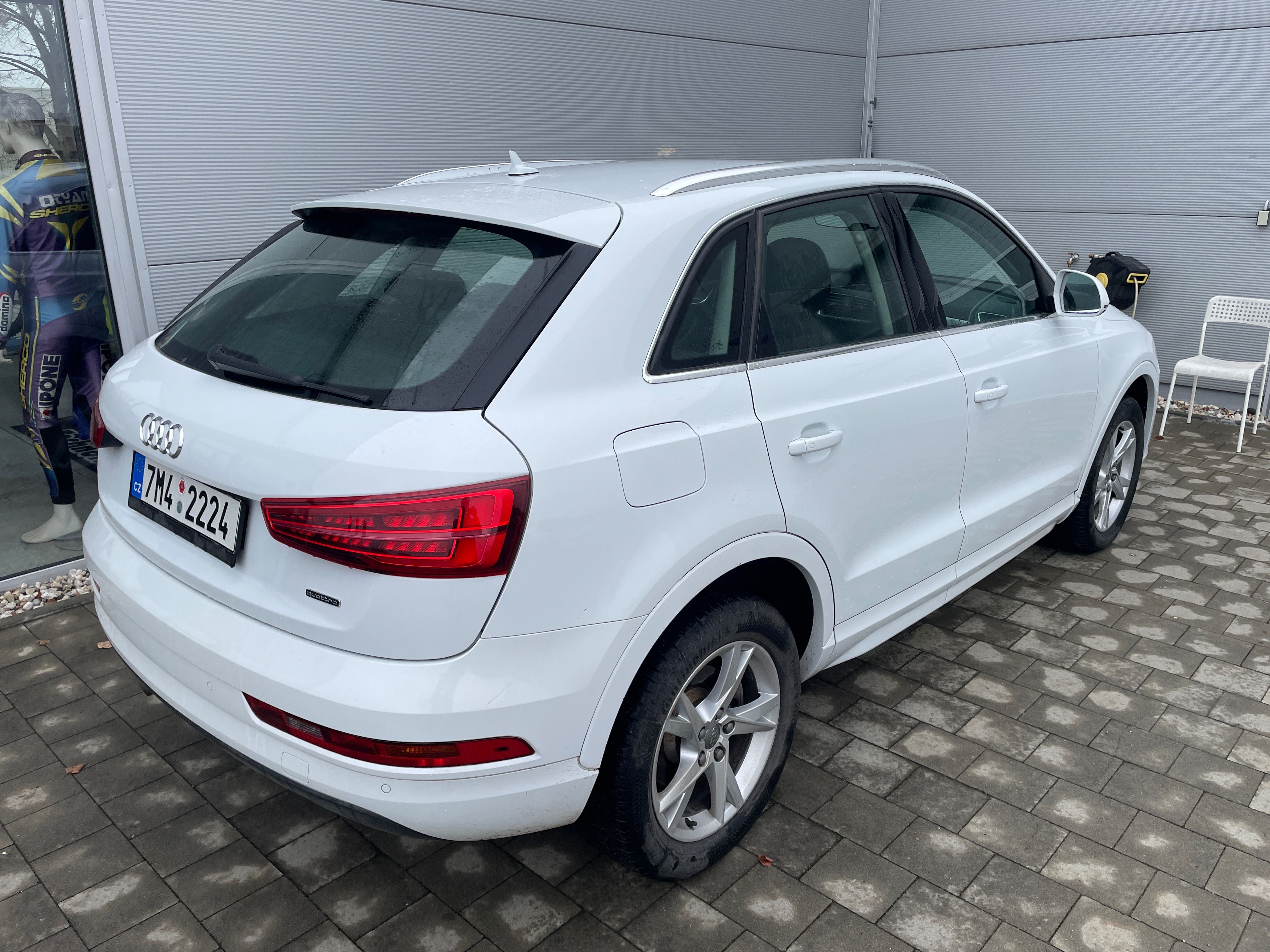 Audi Q3, 2.0 TFSi  132kw - fotka 4