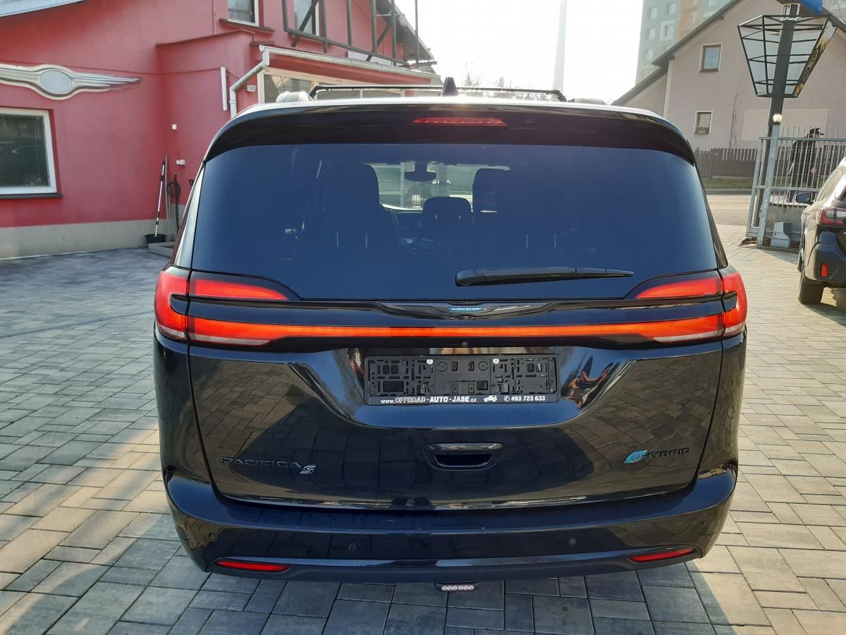 Chrysler Pacifica, 3,6L V6 Hybrid,Plus, DVD,tažné - fotka 6