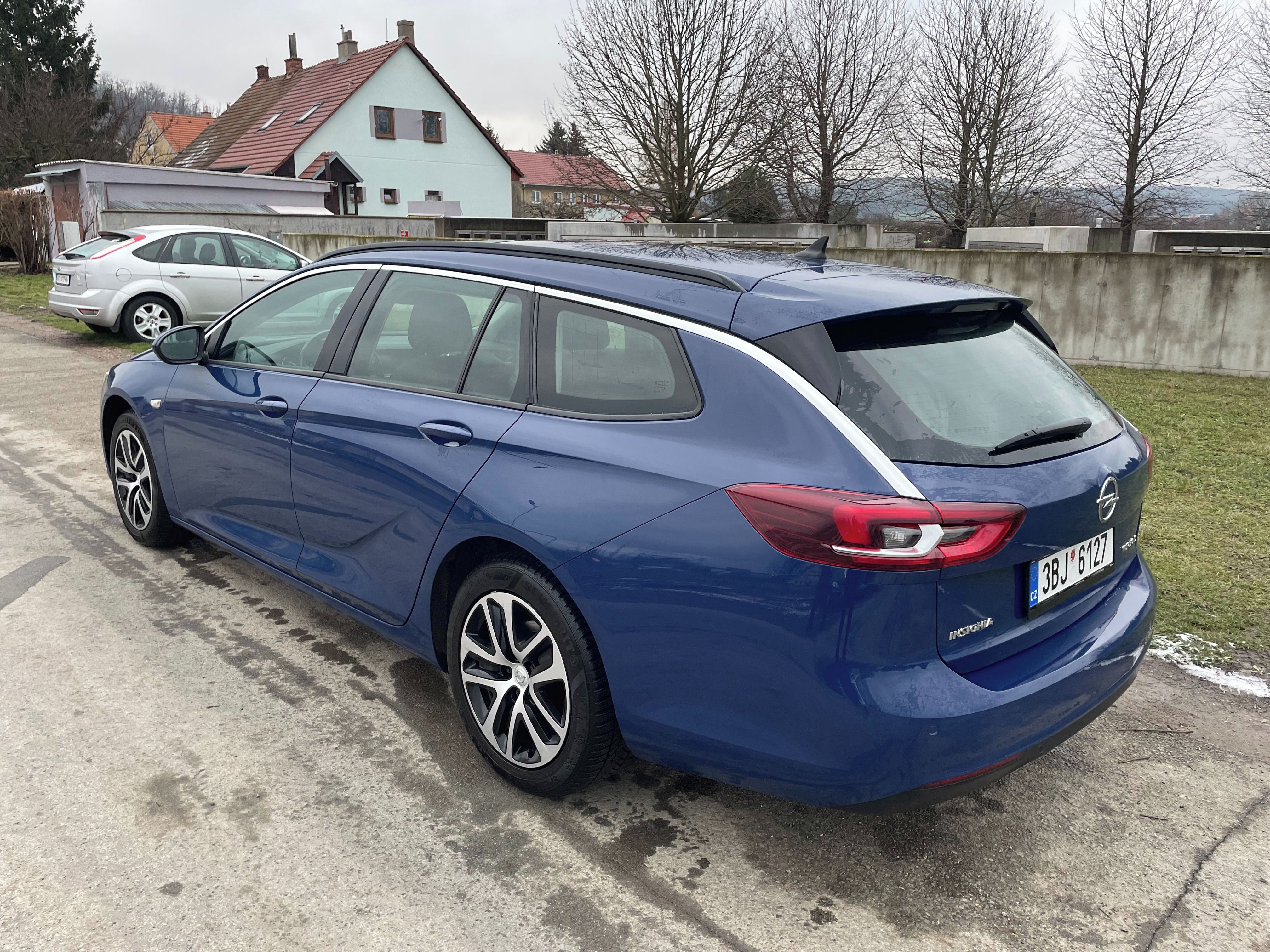 Opel Insignia, 2.0CDTi-125kW + sada kol - fotka 4