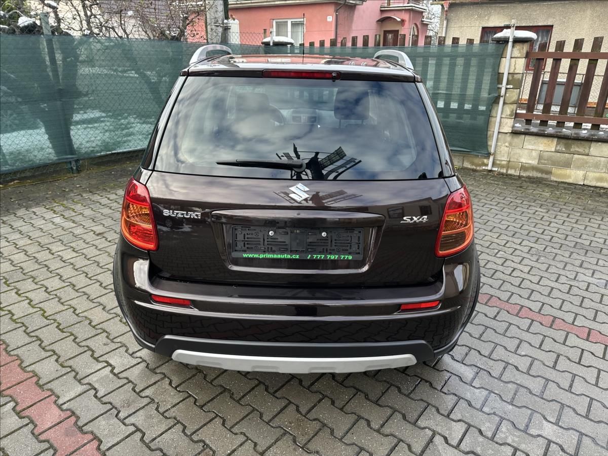 Suzuki SX4, 1,6 1.majitel ! - fotka 6
